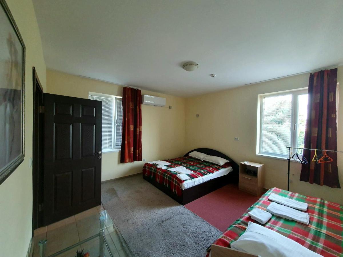 Viriks Otel Burgaz Dış mekan fotoğraf