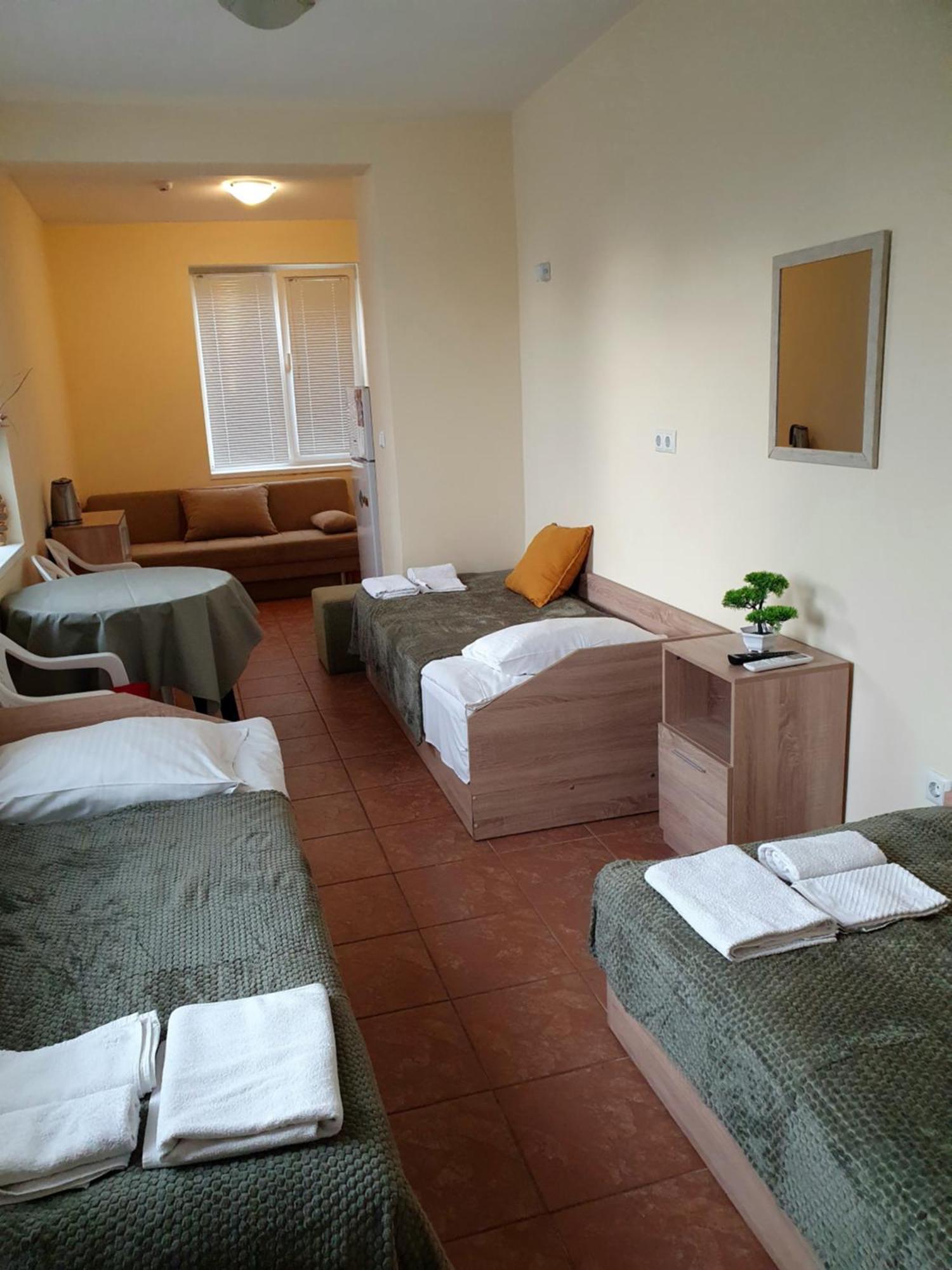 Viriks Otel Burgaz Dış mekan fotoğraf